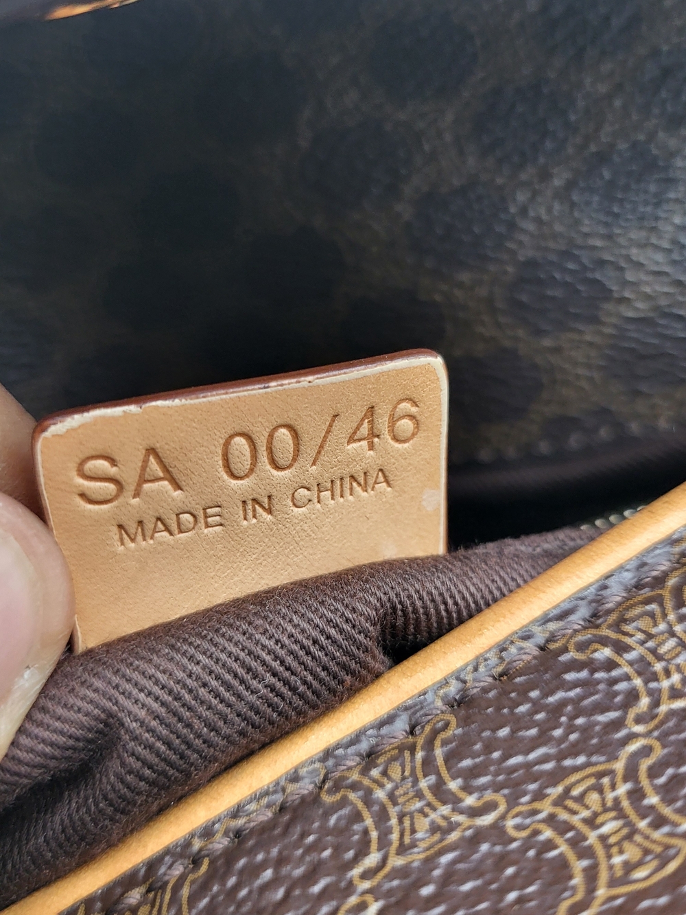 CÉLINE VINTAGE TRIOMPHE MACADAM SHOULDER BAG..AUTHENTIC.. - Picture 12 of 16
